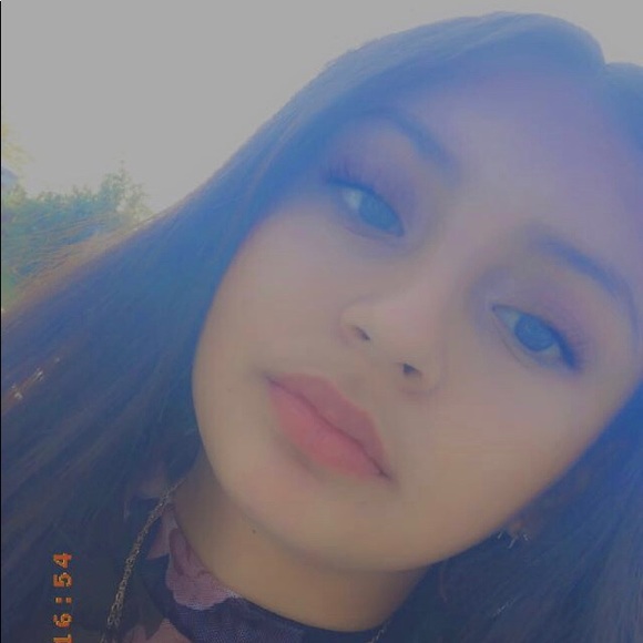 Meet your Posher, Michelle - Picture 1 of 1